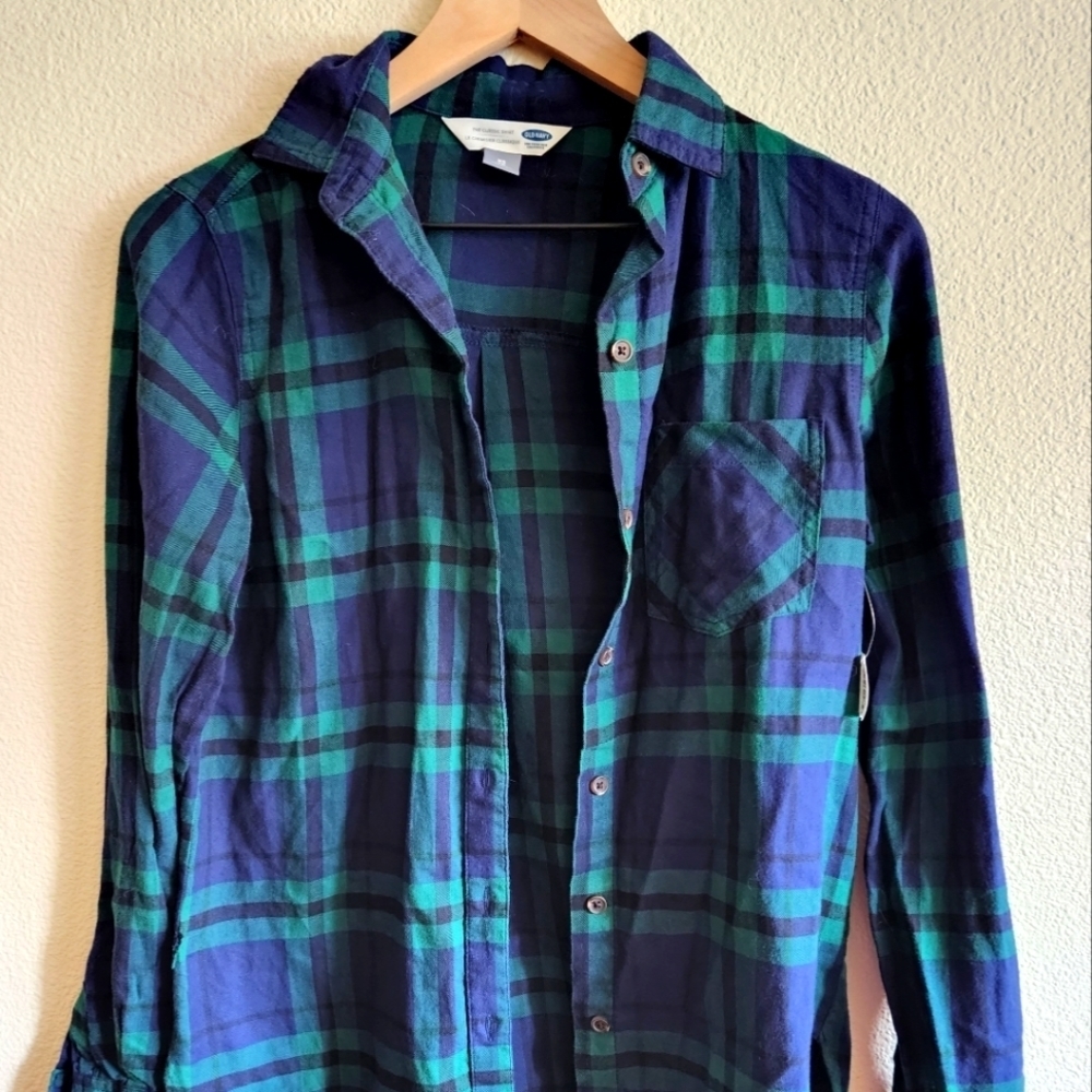 Old Navy Women's Flannel Button Up Long Sleeve